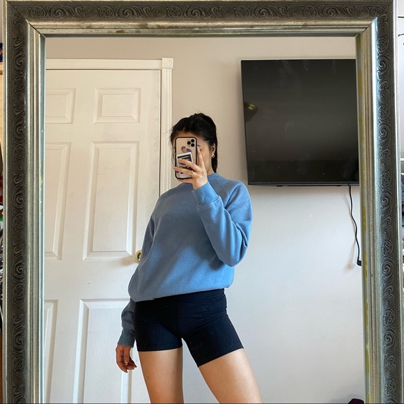 Raglan Sweatshirt - Picture 3 of 7